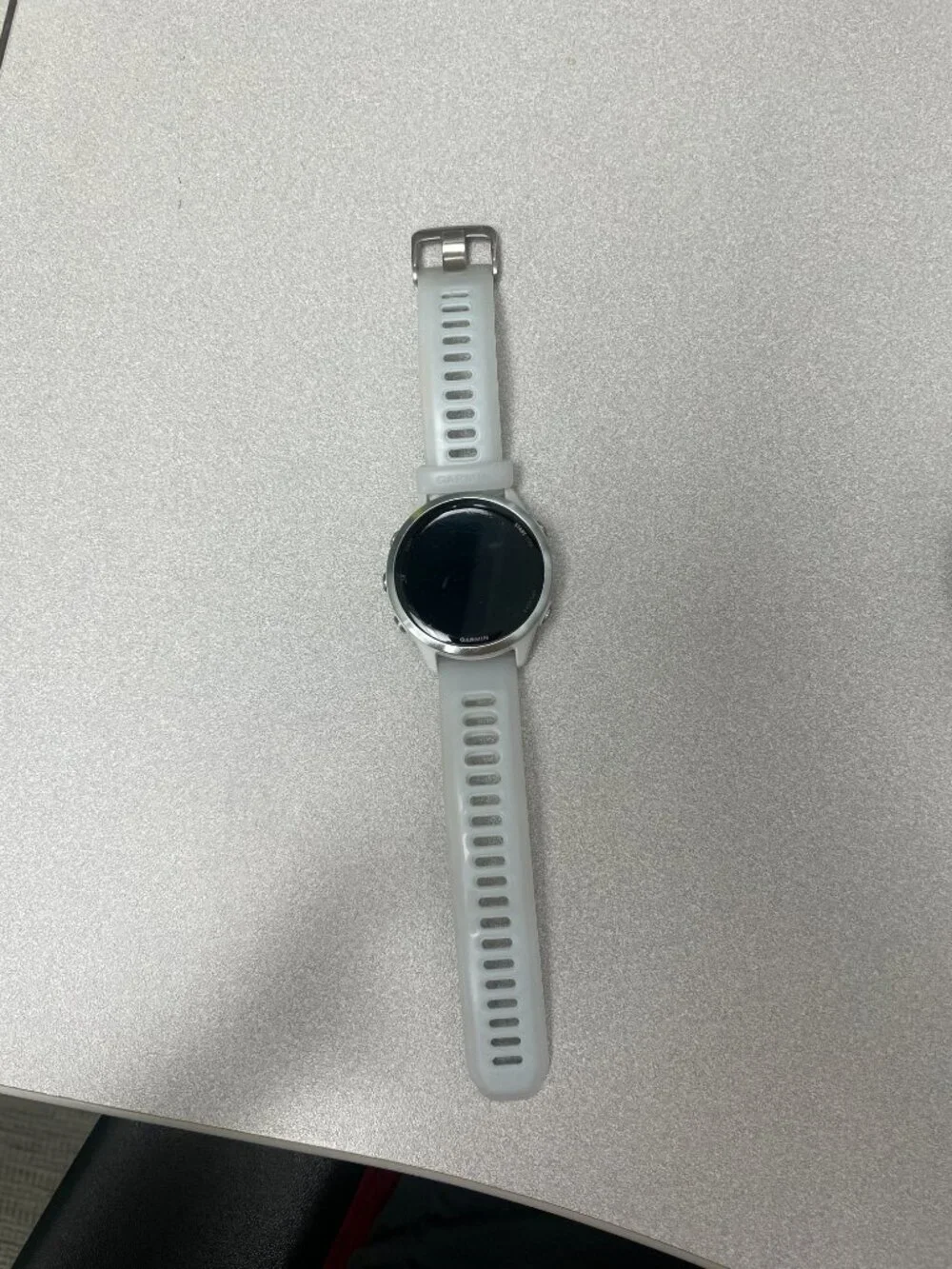 Garmin Forerunner 570 - 42mm